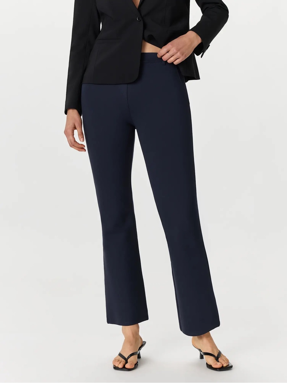 Quince Ultrastretch Navy Bootcut Ponte Pants M